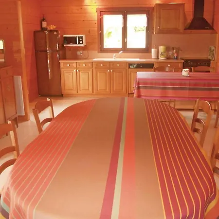 Lovely In Sceau-saint-angel Tatil Evi Nontron